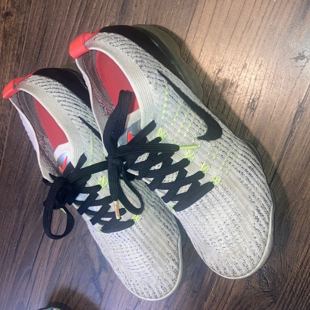 Nike vapor max in good used condition.